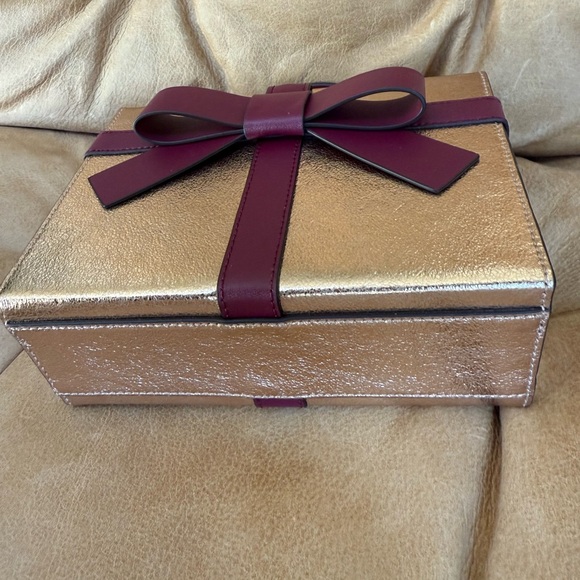 Kate Spade Elegant Rose Gold and Burgundy Handbag NWT - Picture 3 of 5